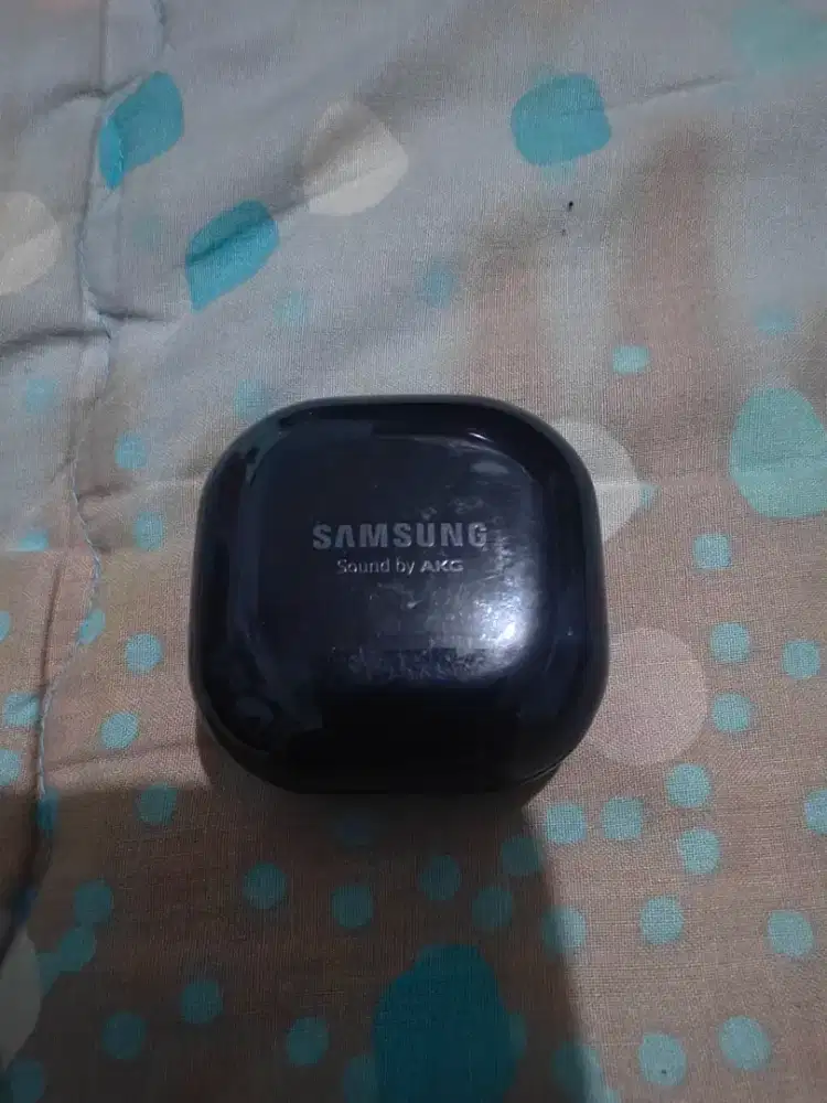 Samsung buds live bekas