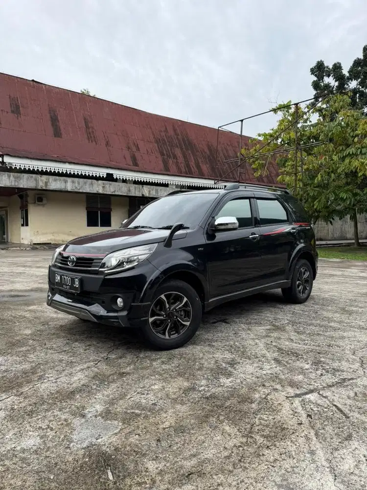 RUSH TRD SPORTIVO ULTIMO MANUAL 2017 (KM 37 RB ASLI)