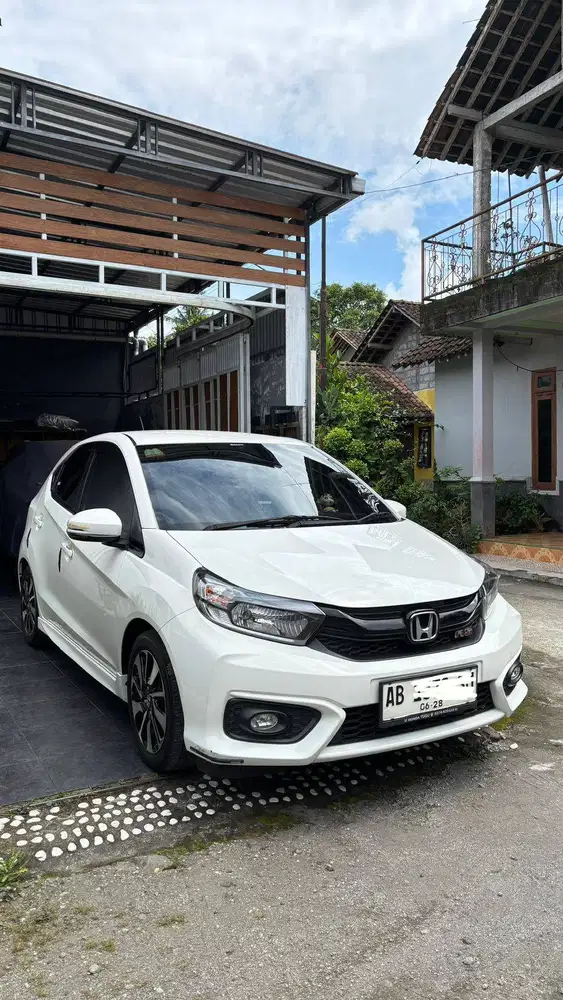 Jual Brio  RS 2020 matic low km mobil kesayangan