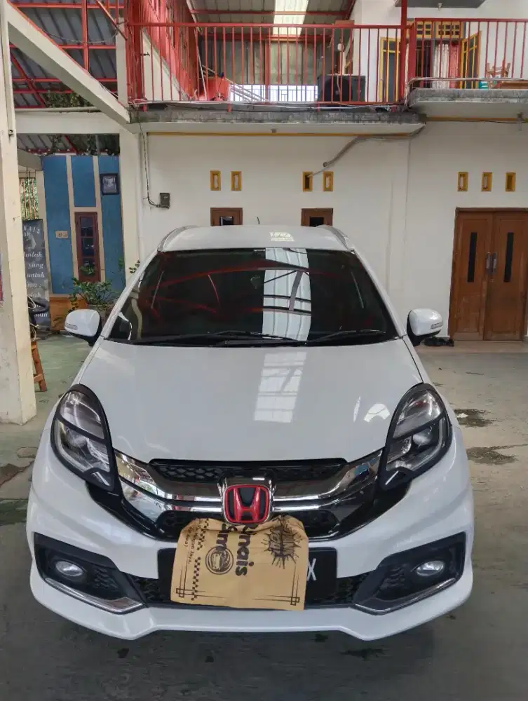 Honda mobilio RS, MT