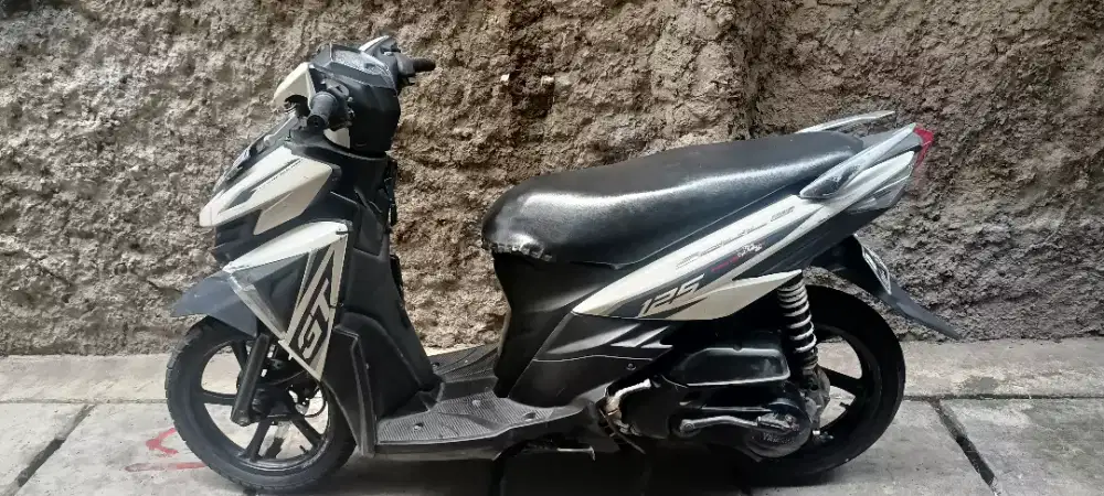 Di jual motor Yamaha Mio soul GT tahun 2016 surat BPKB saja mesin oke
