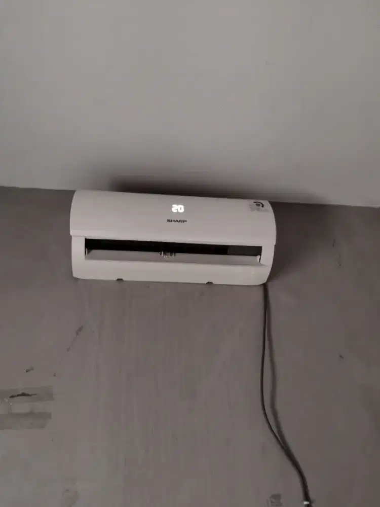 AC Sharp 1/2 PK harga sahabat