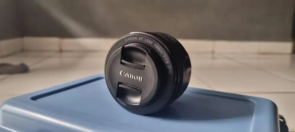 lensa Fix canon STM 50mm