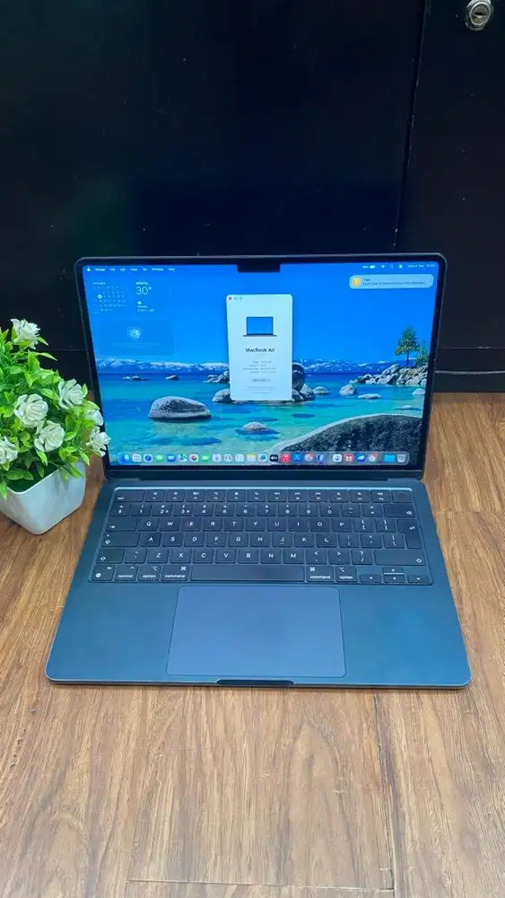 Macbook Air 13-inch M1 / 8Gb / 256GB 2022