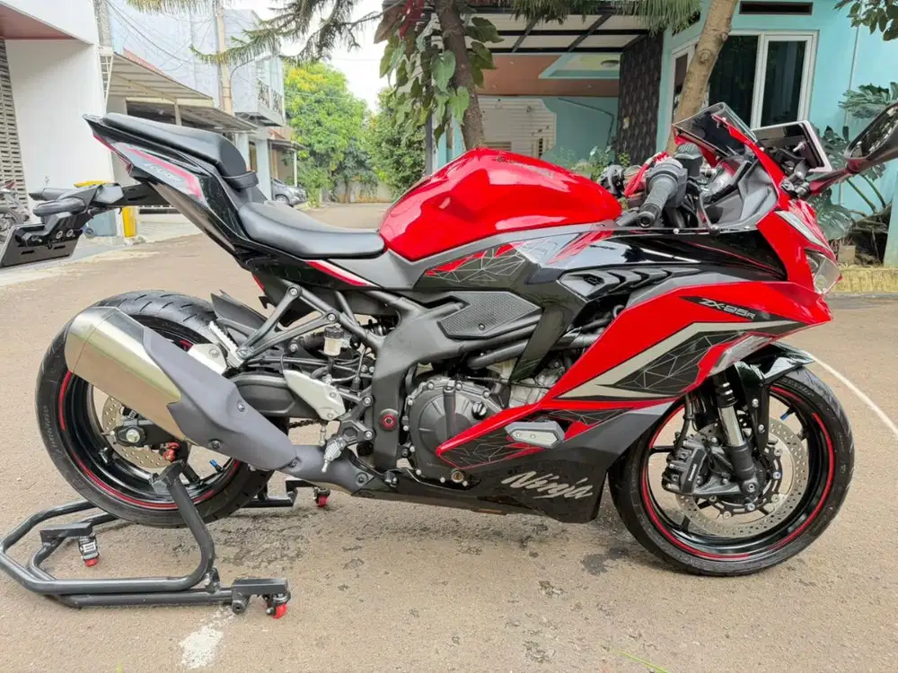 Ninja ZX25R SE ABS Tahun 2025, ODO 1000an Km