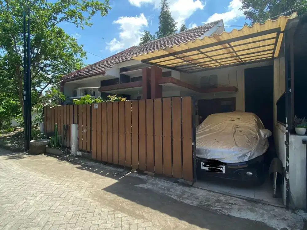 Dijual rumah modern minimalis  Full Furnished Area Magowoharjo dekat stadiun maguwoharjo, yogya bay, RS JIH