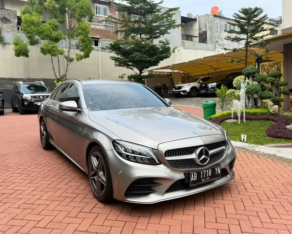 Mercedes Benz C200 AMG Line LAST EDITION 2022 LOW KM Spt baru Gress !