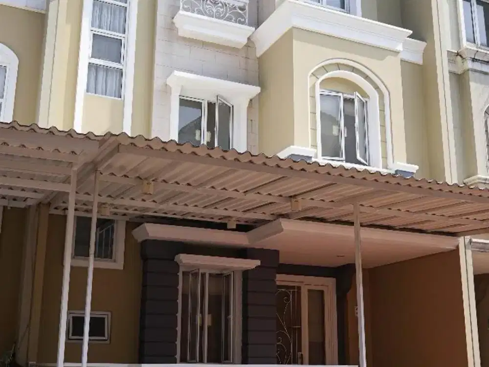 Dijual Rumah SAMARA VILLAGE Gading Serpong Semi Furnish 3 Lantai