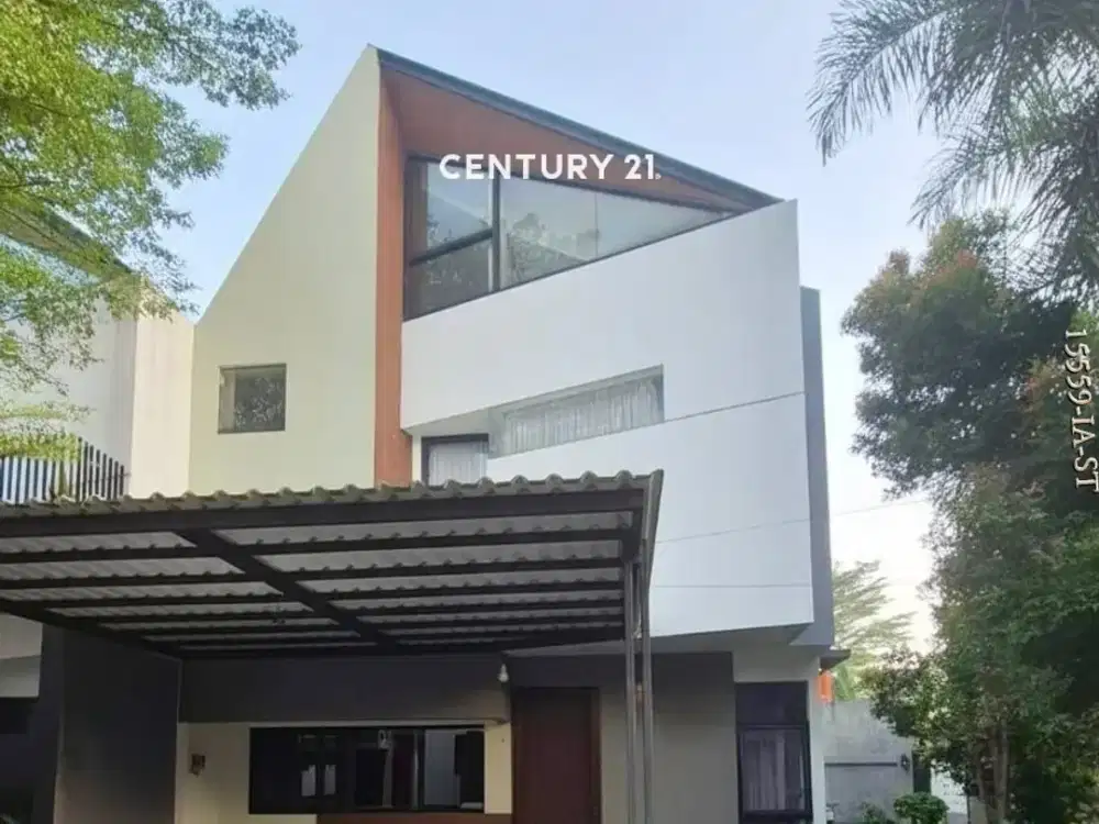 Dijual Rumah Brand New Senayan Bintaro Jaya Sektor 9 Ada kolam renang, taman, kusen pintu kayu jati