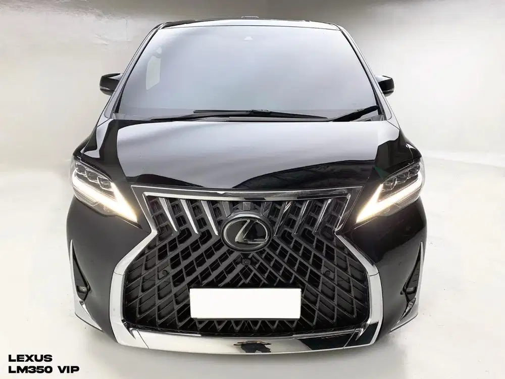 LEXUS LM350 VIP 2023 – BLACK ON BLACK