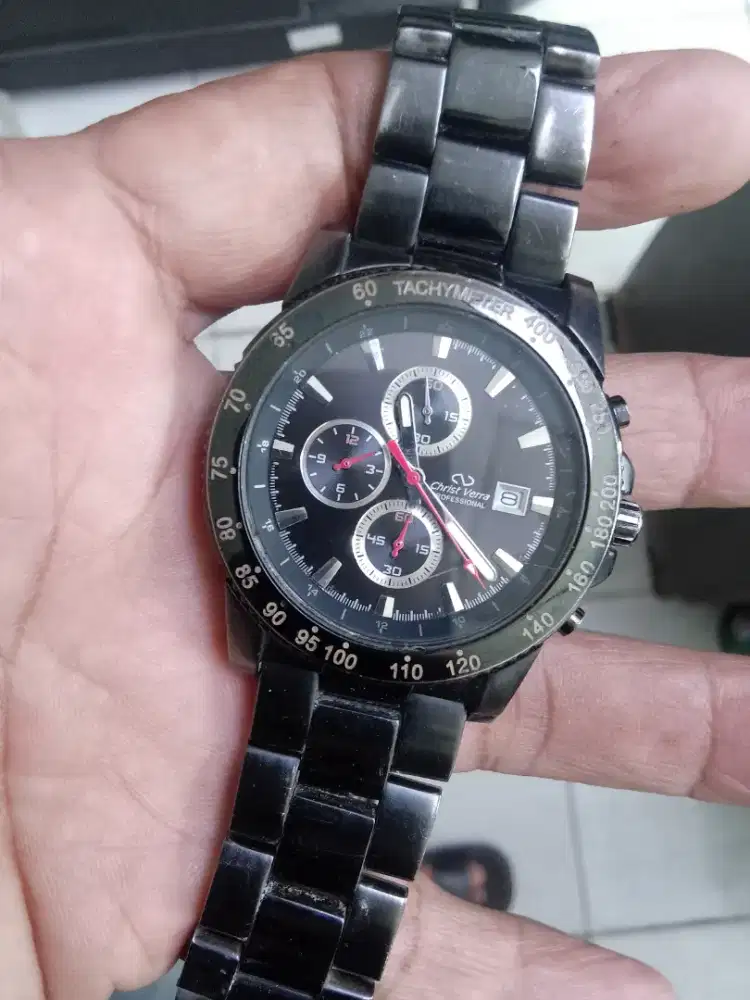 Dijual jam tangan analog Normal