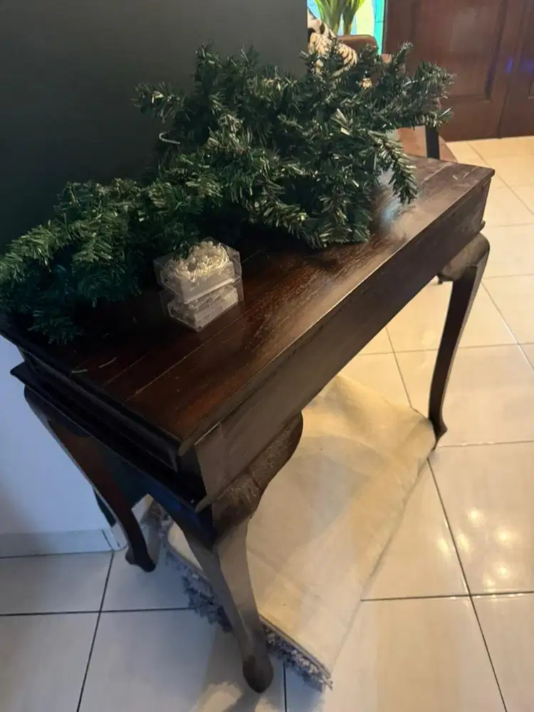 Jual Meja Jati Kecil dua meja untuk Ruangan Tamu atau dekorasi