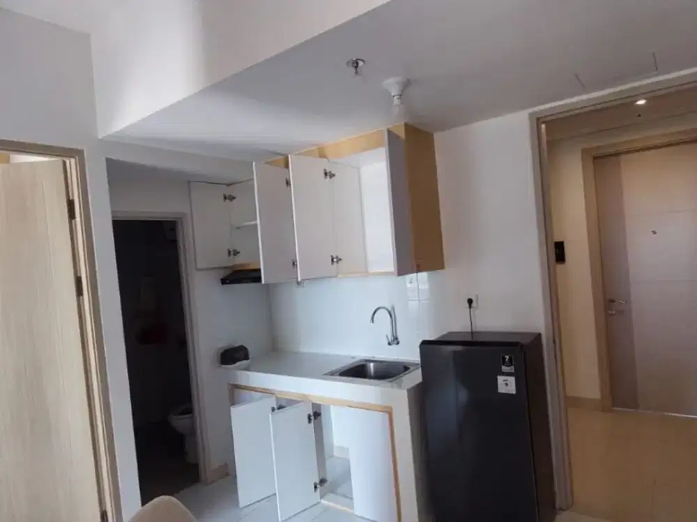 DISEWAKAN APARTMENT TOKYO RIVERSIDE 2BR 36m2 FULL FURNISH LOWZONE HARGA 35 JT/THN DEPOSIT 8 JT