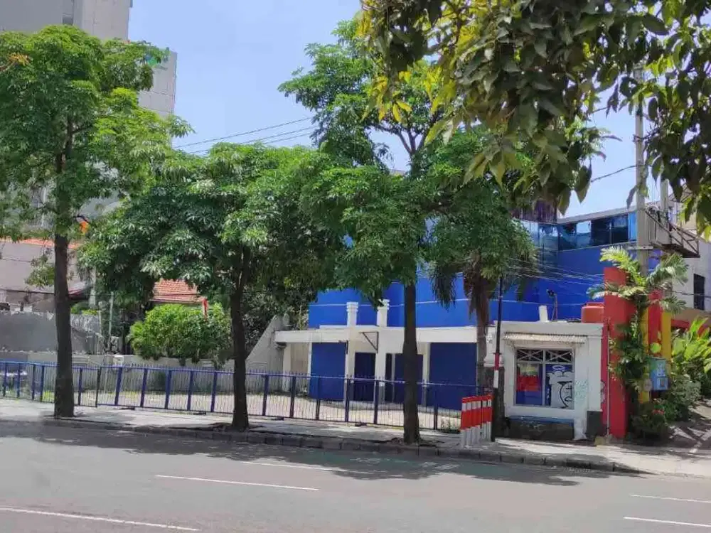 Bangunan Komersial Raya Gubeng