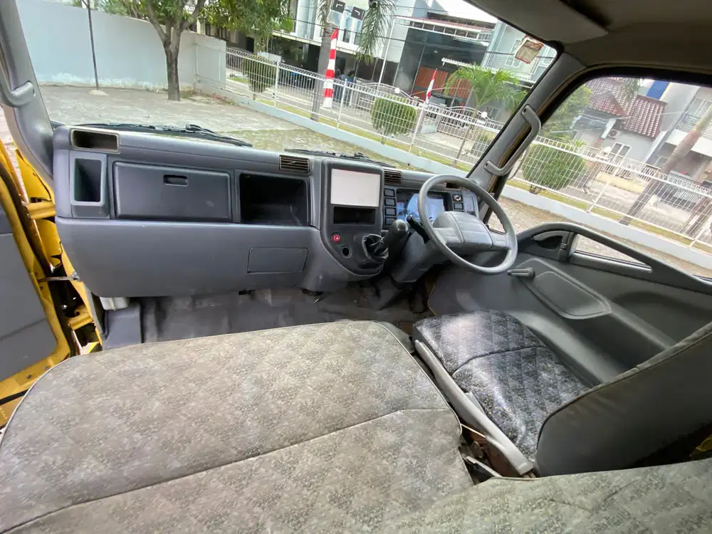 Mitsubishi FE 71 BOX LONG ENGKEL 2018 TERMURAH