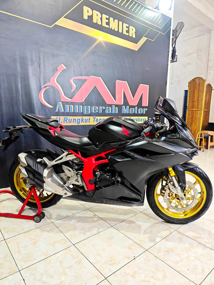 Cbr 250 rr black Matte 2018 dp minim bisa GASS. Anugerah motor rungkut