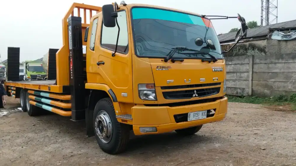 SEFLODER FUSO FIGTHER FN62L TAHUN 2023