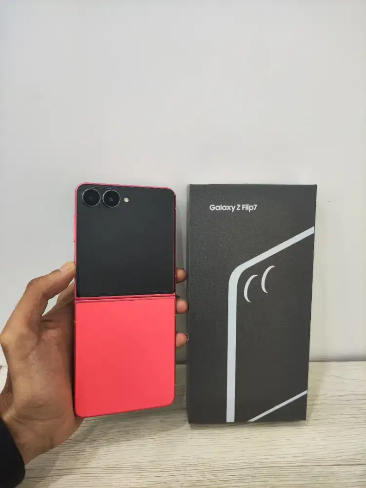 Samsung z flip 7 12/256gb