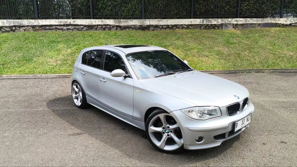 Bmw 116i 2007 E87.