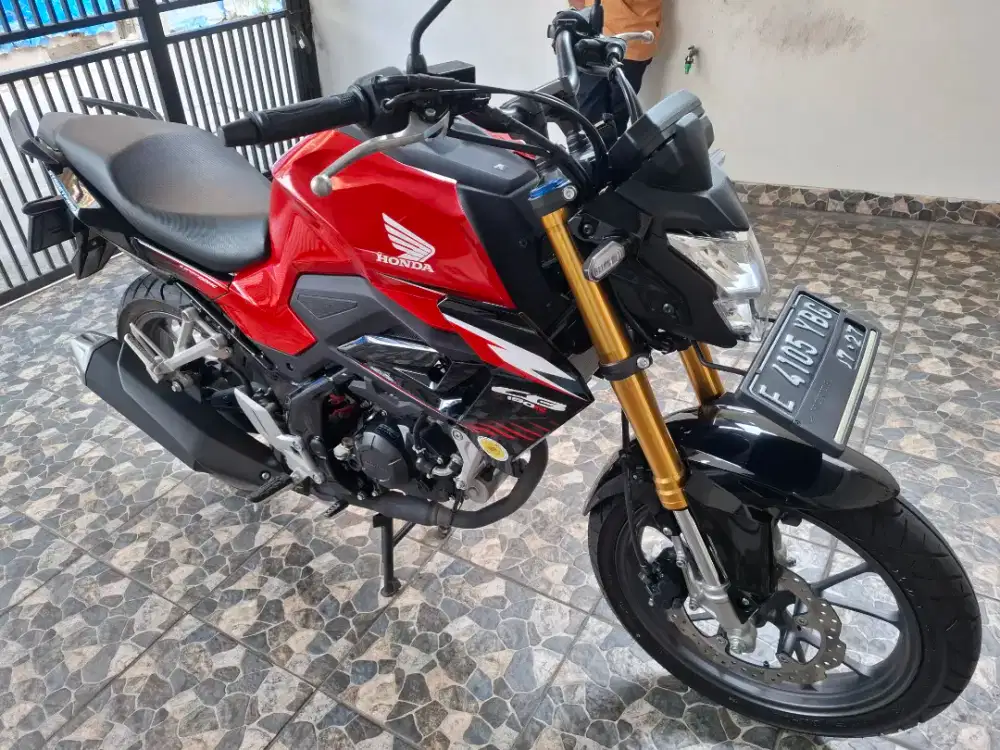 Km1.600 pajak 7/2026, honda CB 150 R CW DD 2022 CB150R CB 150R CB150 R