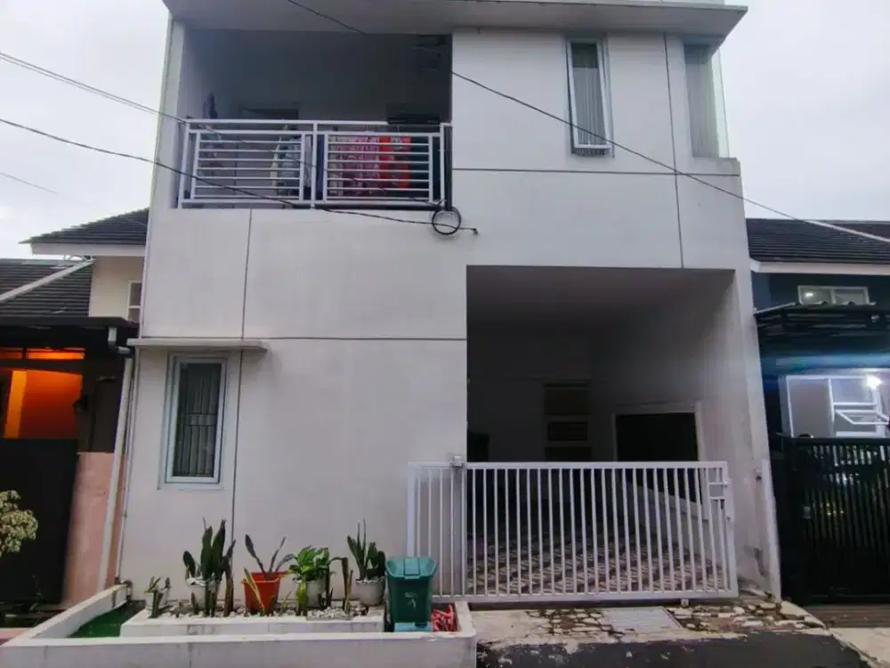 Rumah 2 Lantai Mewah & Siap Huni di Kompleks Buana Ciwastra Bandung Timur yang Paling Dicari!