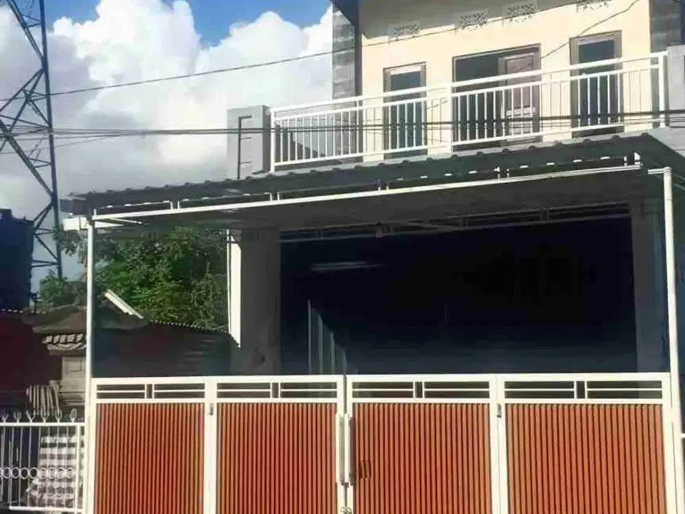 Ruko baru 2 Lantai lokasi strategis SHM cocok untuk salon toko dsb