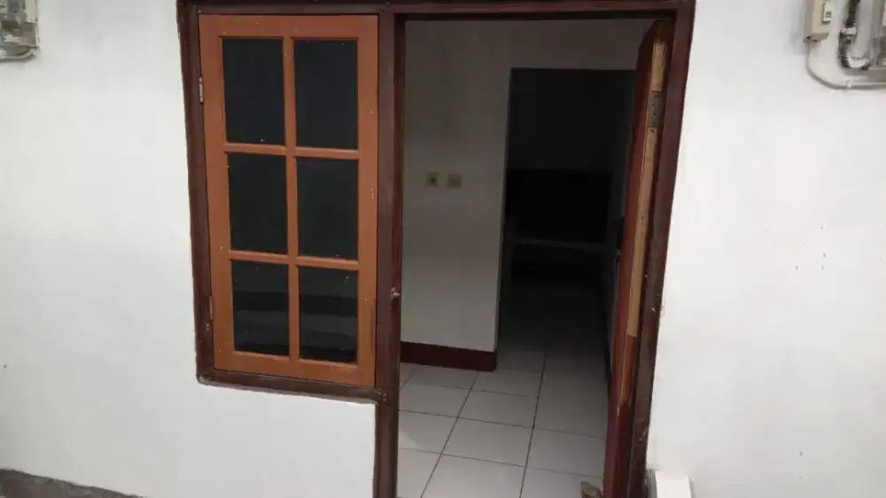 Kontrakan tambun selatan (dekat SMP yadika 13)