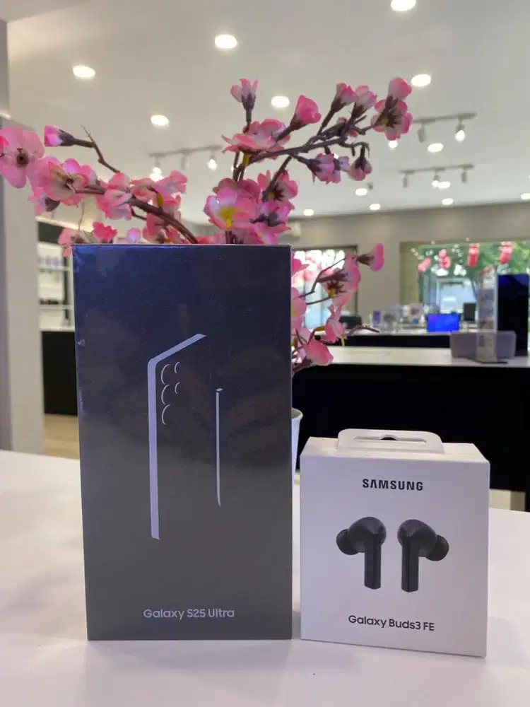 Samsung S25 Ultra New SEIN Free Buds3 FE