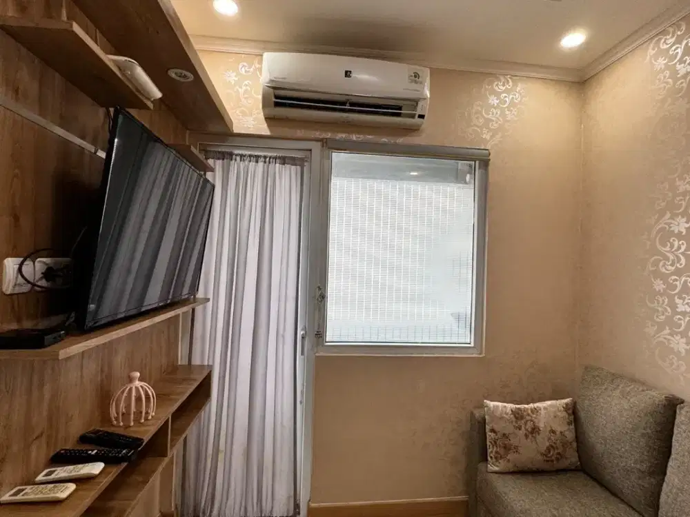 2 KAMAR APARTEMEN GREEN PRAMUKA CITY FULL FURNISH TOWER PENELOPE MALL PER 6 BULAN JAKARTA PUSAT