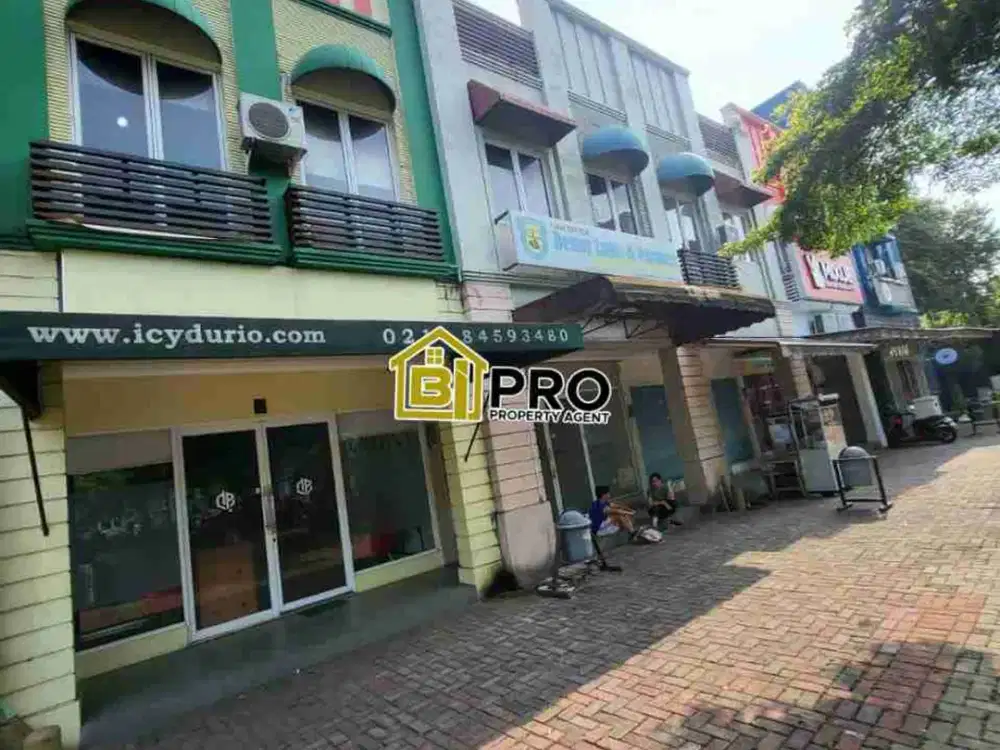 Ruko gandeng central poin bukit golf dijual