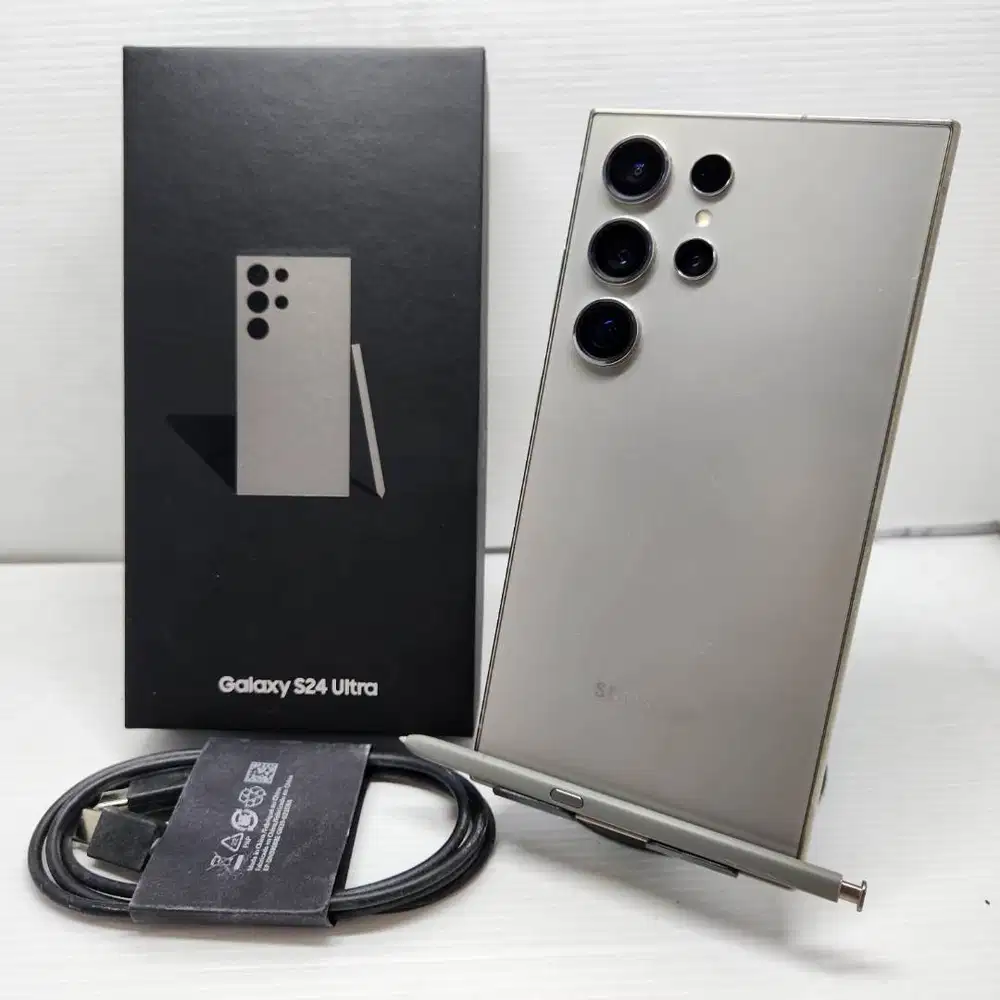 LIKE NEW SAMSUNG GALAXY S24 ULTRA 5G  12/512 Titanium Grey EX SEIN FUL