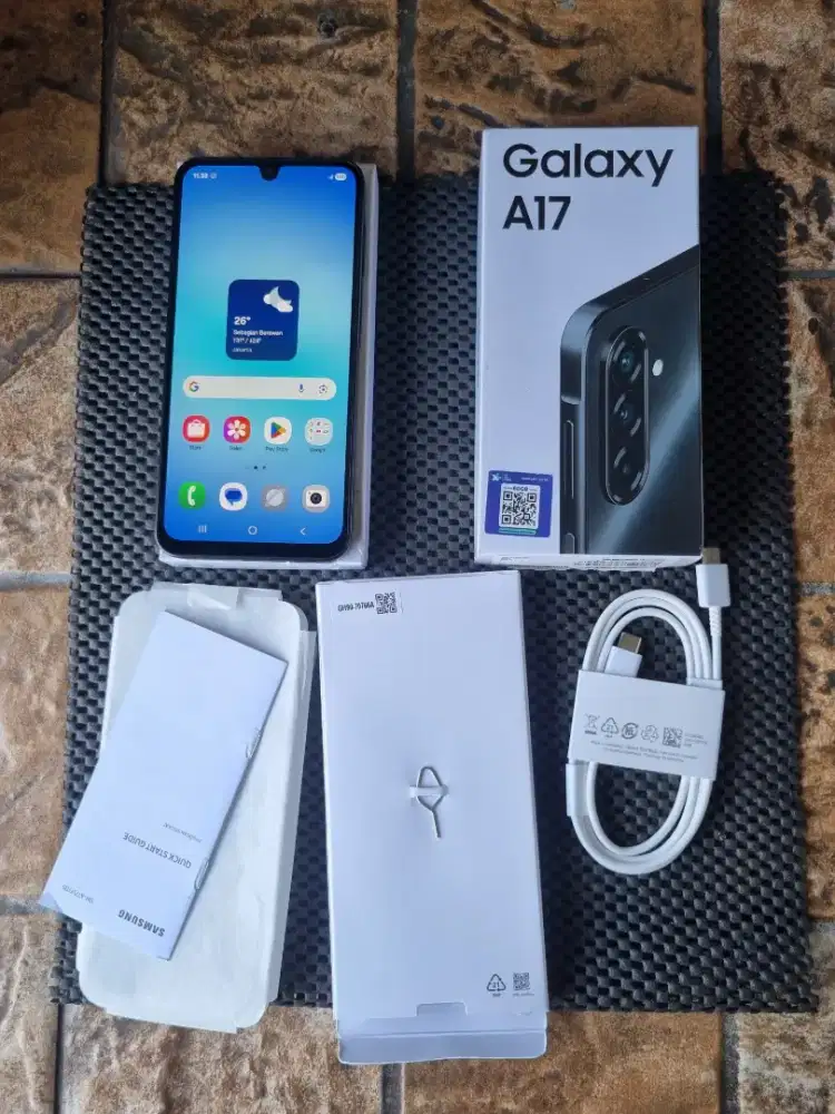 Samsung Galaxy A17 Second/Sein 8/128 GB Fullset Garansi  on