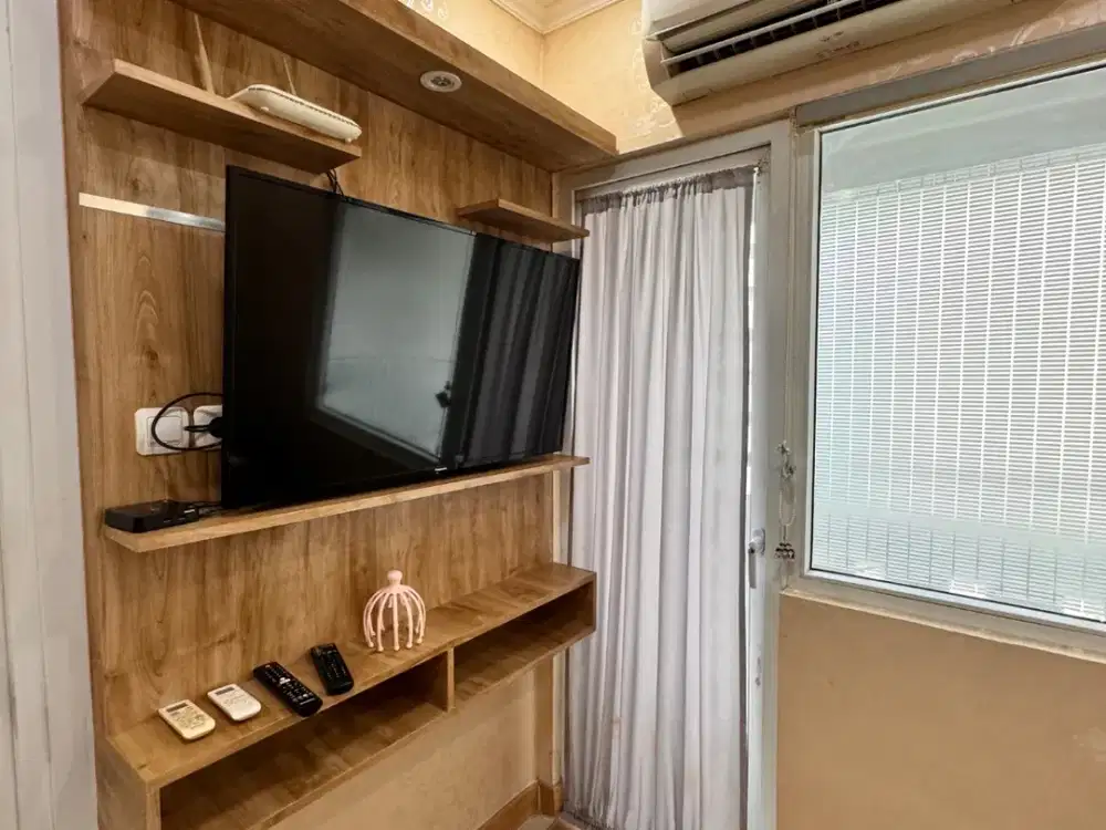 APARTEMEN GREEN PRAMUKA CITY 2 BEDROOM FULL FURNISHED TOWER PENELOPE MALL PERTAHUN