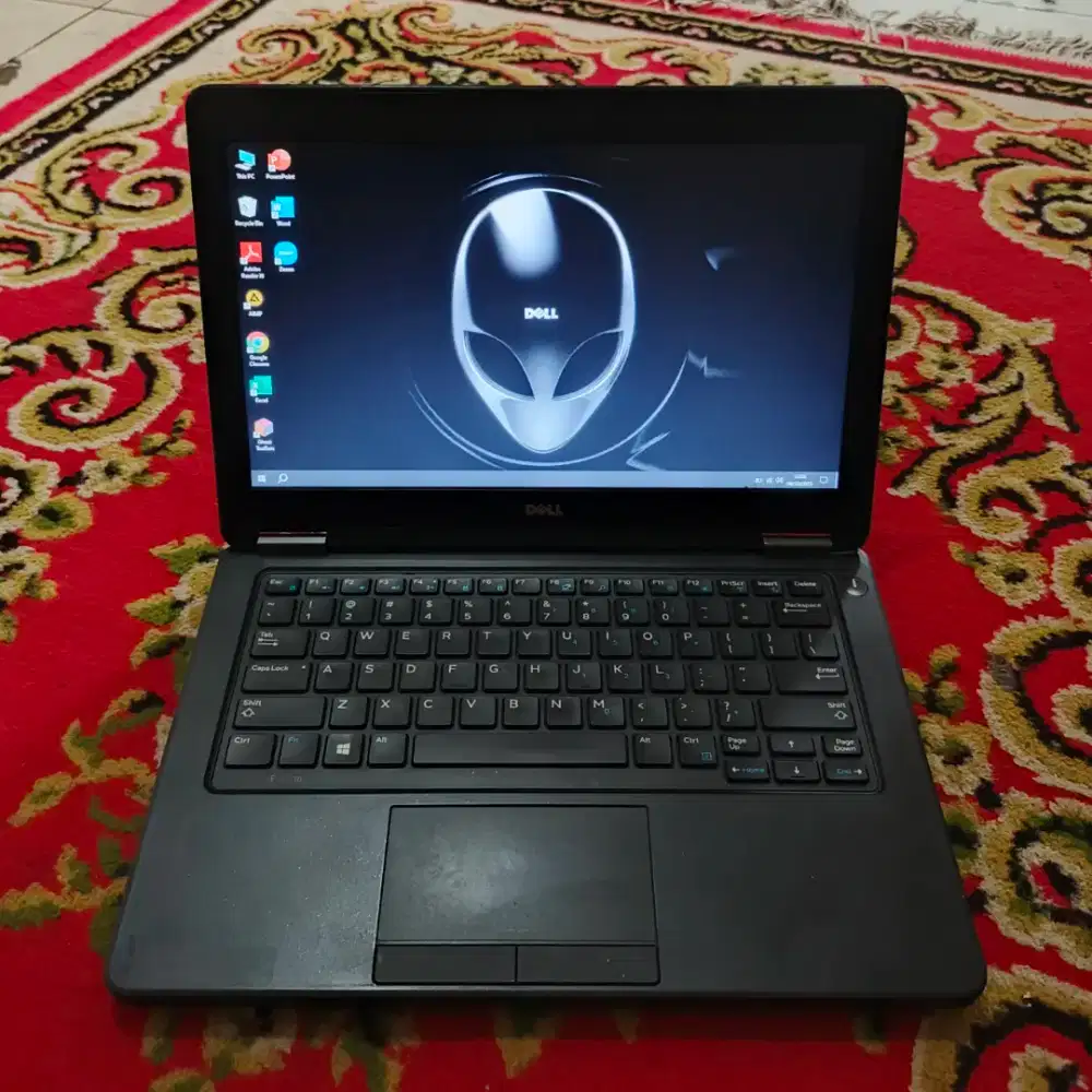 Dell Latitude E5250 core.i5 gen5 Ram8GB/ssd256GB bogor