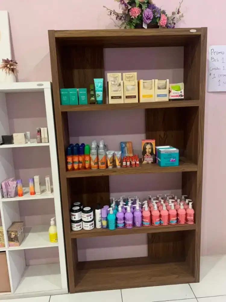 Rak Pajangan Serbaguna