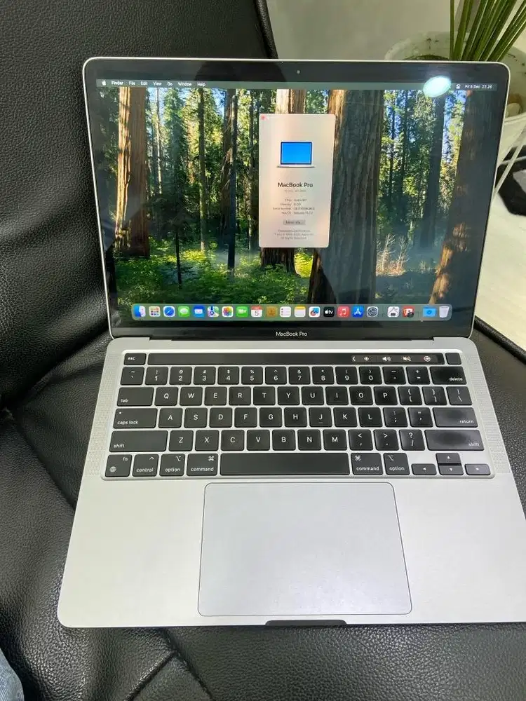 Macbook Pro M1 8/256 GB GREY