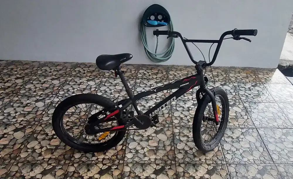 Sepeda Anak BMX United Hanzo 20 Inchi