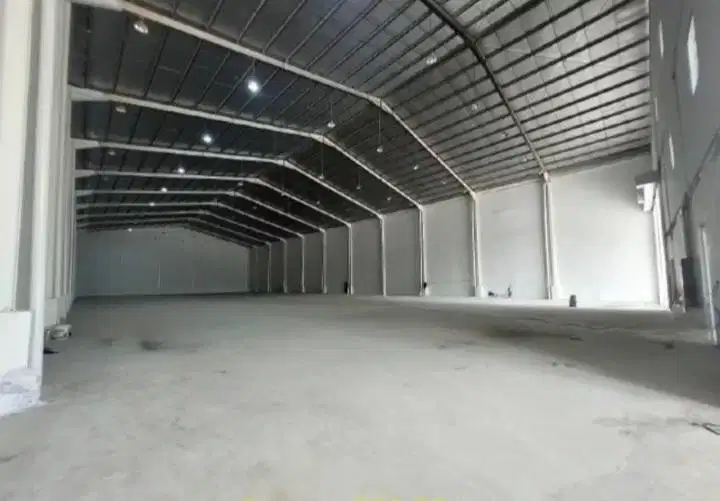 Gudang Produksi – Cikarang Bekasi - Akses Kontainer Siap Pakai