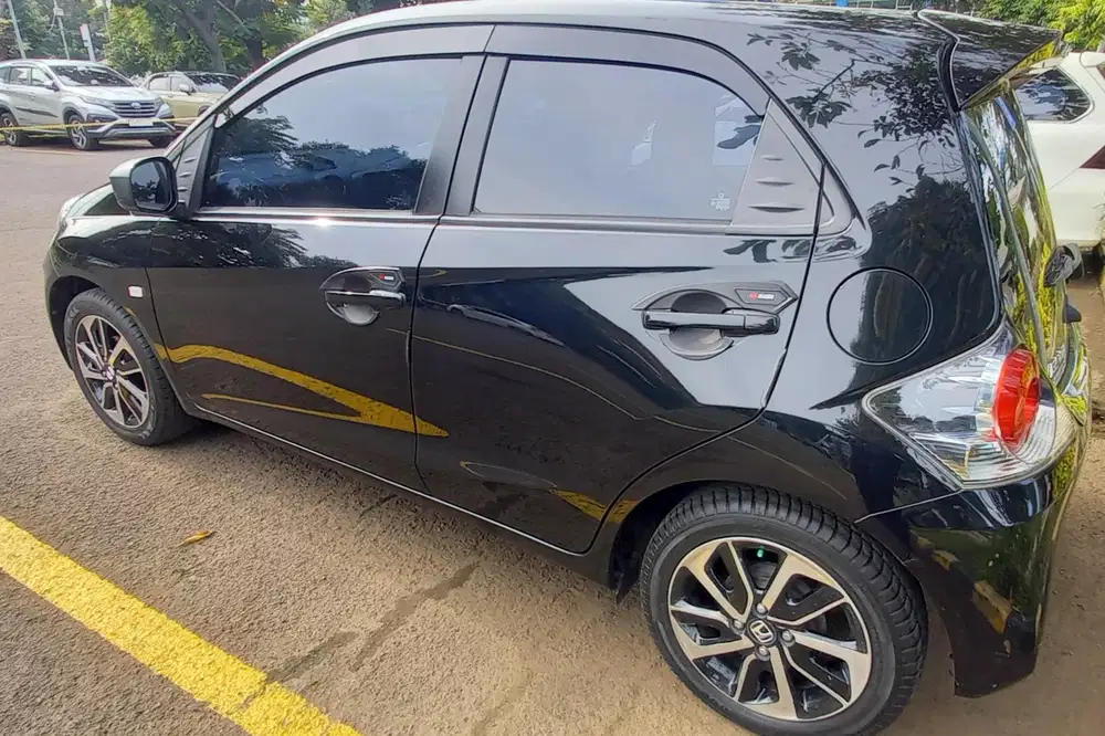 Honda Brio E Sports CBU 1.3