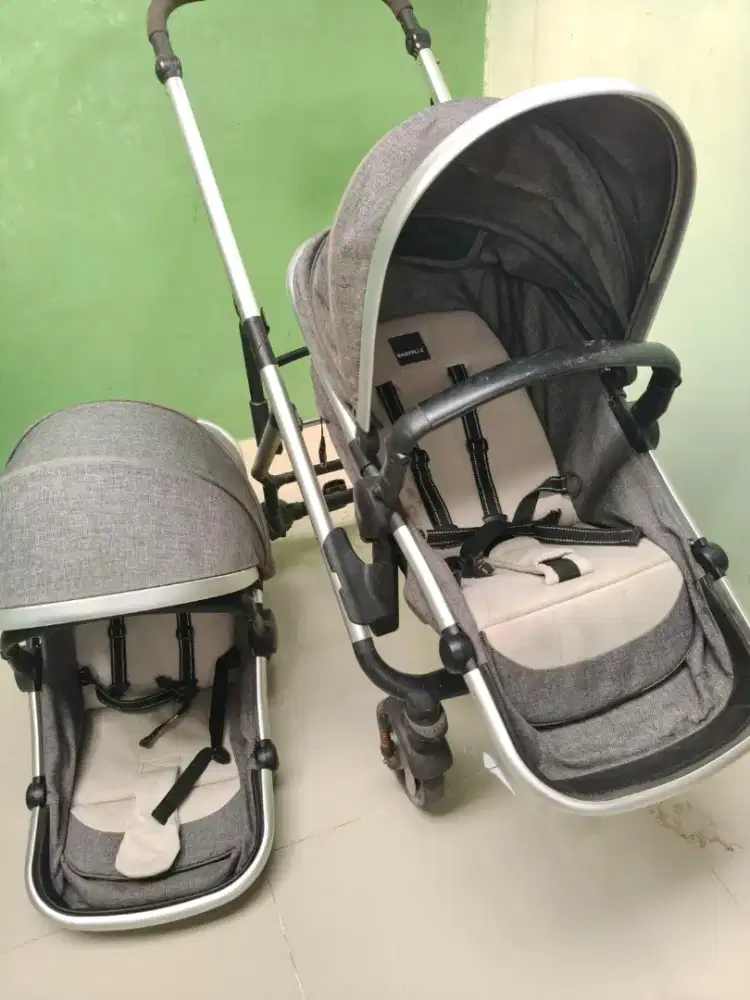 Stroler bayi merek baby elle