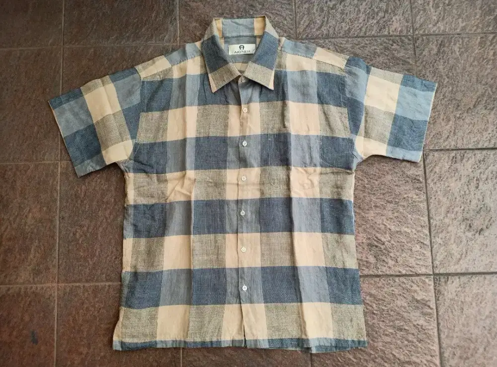 Kemeja Pria - AIGNER - size XL