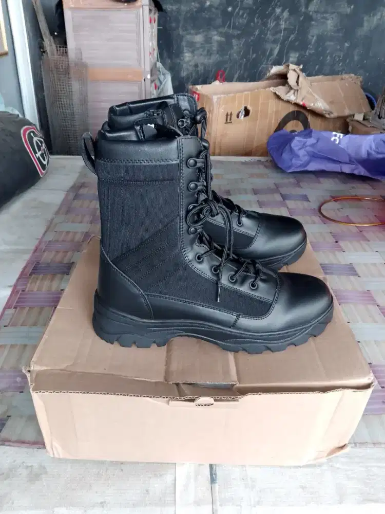 Sepatu pdl luar original
