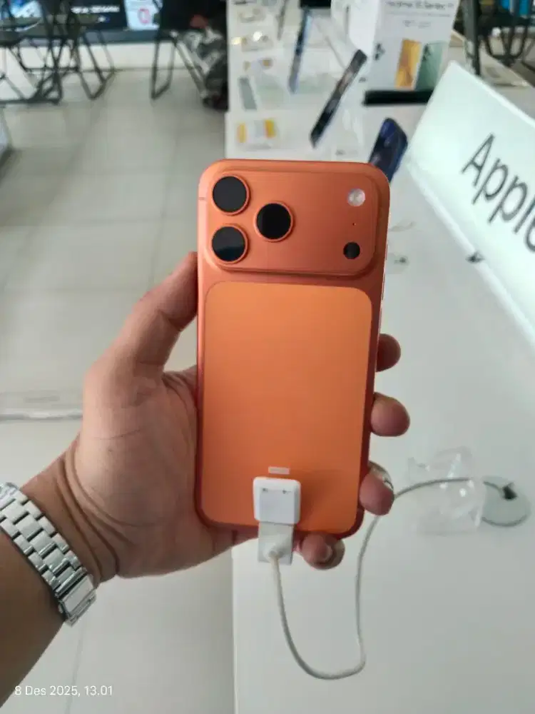 BARU IPHONE 17 PRO MAX, CICILAN TANPA DP, BUNGA 0%, SYARAT CUKUP KTP