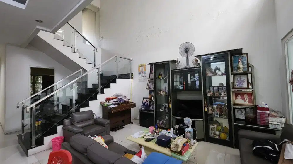 Dijual Rumah Modern Minimalis San Antonio Pakuwon City Surabaya Timur