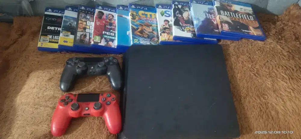 PS 4 SuperSlim 1TB + 11BD + 2DS