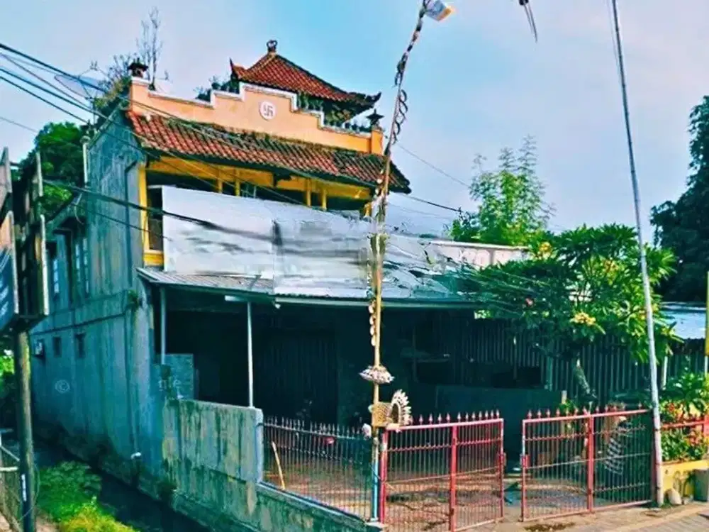 Di Jual Ruko 2 lantai Masih terawat baik & siap huni Lokasi jl utama Gatsu Timur Denpasar Bali