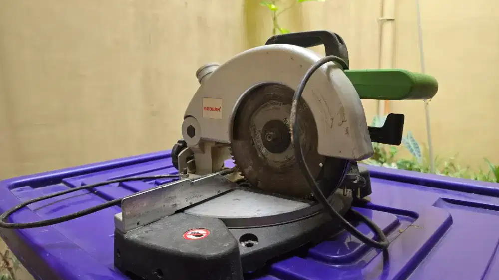 Jual mitet saw Modern