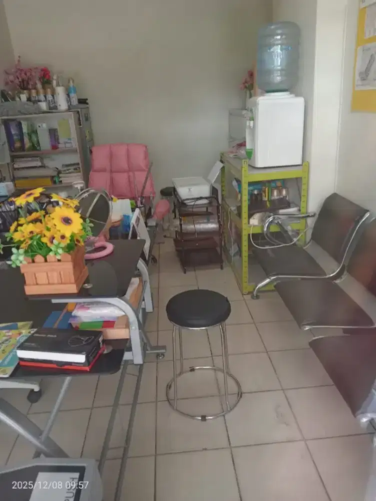 Dijual peralatan kantor, lokasi Kebon Jeruk