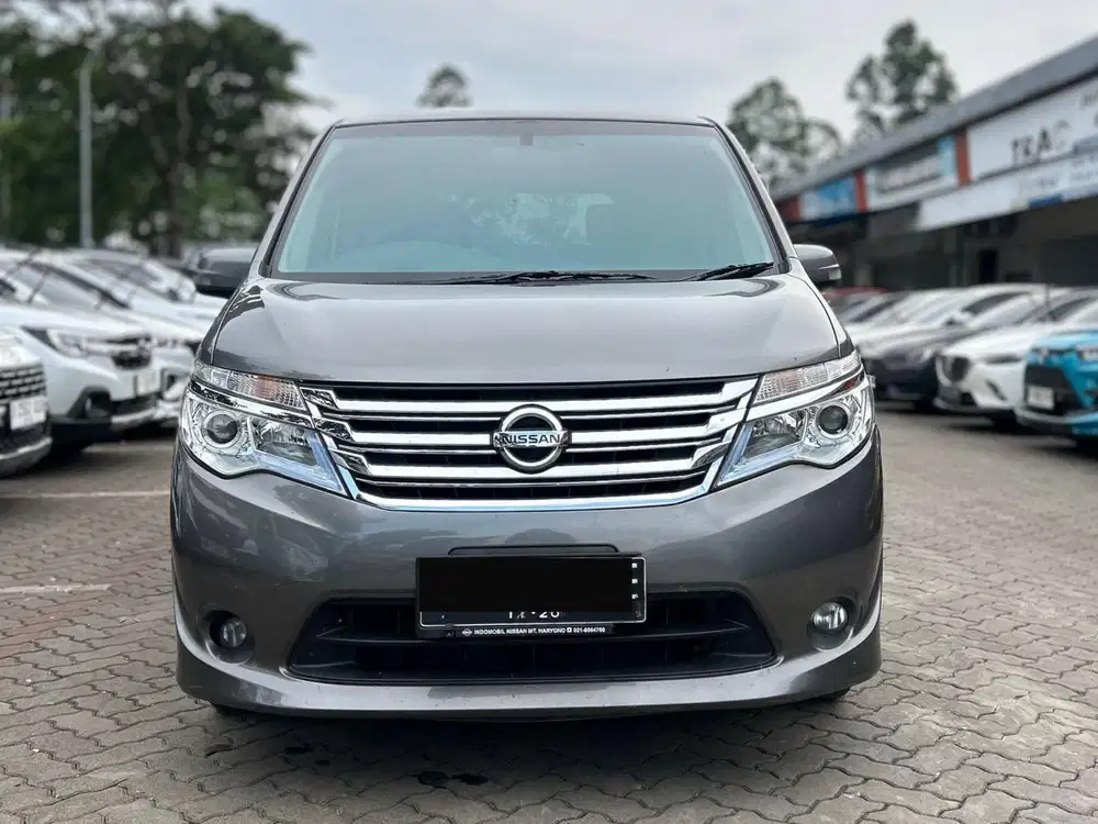 TERMURAH NISSAN SERENA 2.0 X AT 2016 ABU