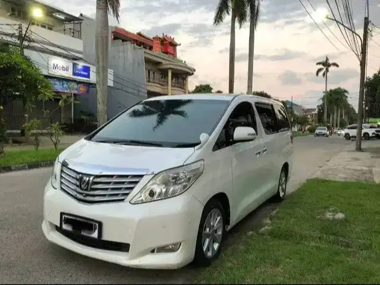 Toyota Alphard 2.4 G 2013